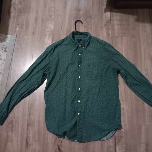 Long sleeve button up - Picture 2 of 3